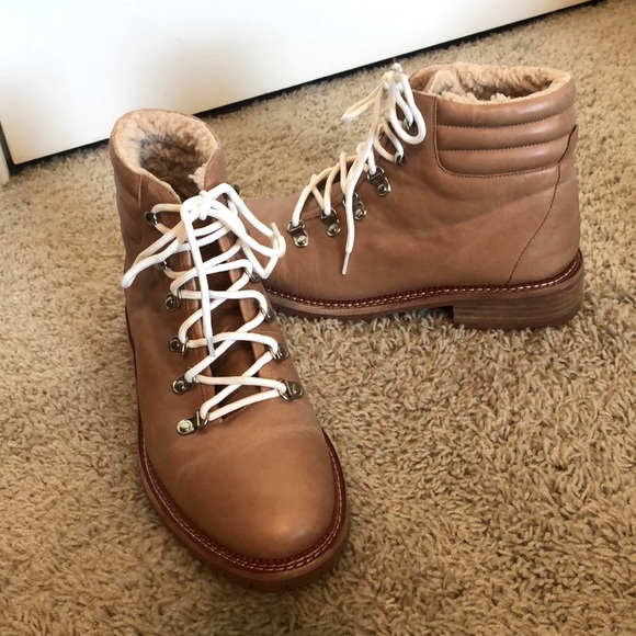 Silent D Anthropologie adobe leather lace up fur lined bootie- NEW Sz 9.5 - Picture 1 of 8